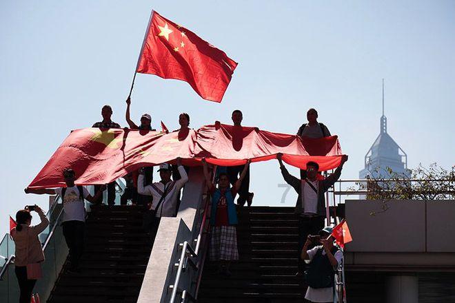 为什么现在很多年轻人都不愿交友了？游戏画面